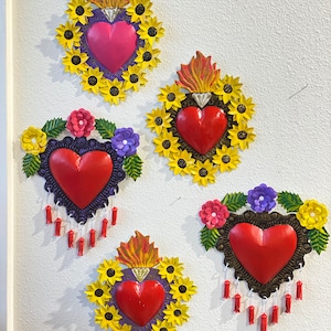 Handmade Mexican Sacred Heart Wall Decor: Tin Corazon With