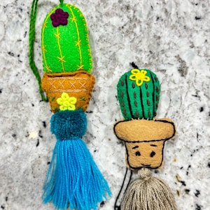 Succulent Pompom Tassel - Mexican Pom Pom - Tassel Pom Pom - Bohemian - Cactus - Ornament- Gift Tag - Purse Charm - Handcrafted Tasse