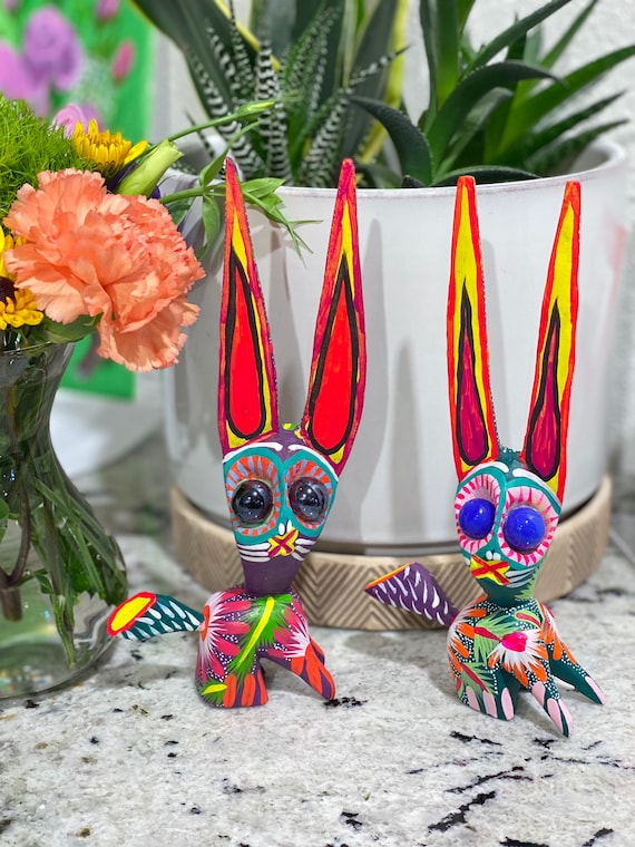 Handcrafted Rabbit Alebrije Figurine: Oaxaca Folk Art Decor - Etsy