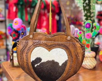 【未使用品】CHIEKO+ Leather Heart bag il_340x270.6498625168_m95v.jpg