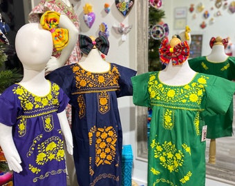 Handmade Embroidered Mexican Christmas Dress: Fiesta Holiday Girls Dress -  Etsy