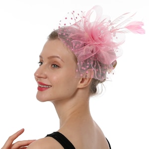 Tocado rosa bebé para mujer, ideal para fiestas de té, bodas, Kentucky Derby, con velo, estilo años 20, estilo pastillero TF-1901