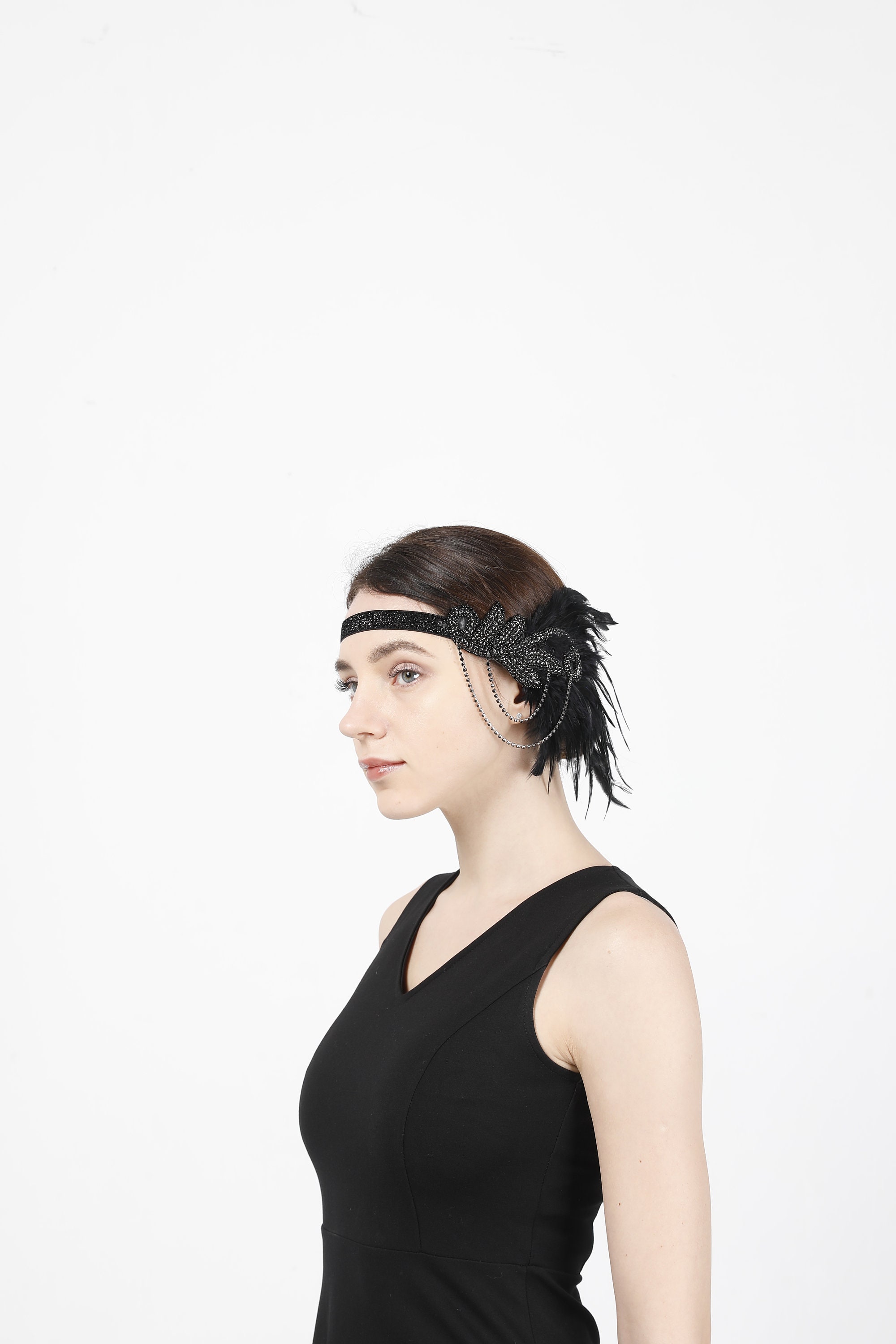 Black Flapper Headband: 1920s Gatsby Feather Headpiece----Head