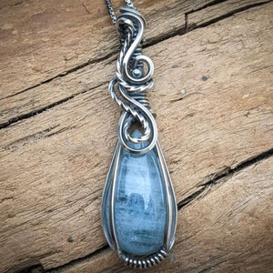Natural Stone Silver Necklace Gift For Wife Statement Jewelry For Professional Sterling Pendant Aquamarine Gemstone Necklace Crystal Rock.