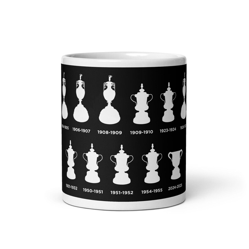 Newcastle United Football Club Trophies White glossy mug