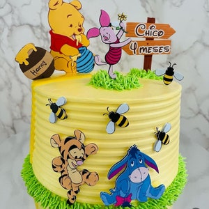 Winnie the Pooh cake topper | Winnie the pooh party | Winnie the pooh birthday | Pooh&#39;s 1st Birthday | Baby cake topper