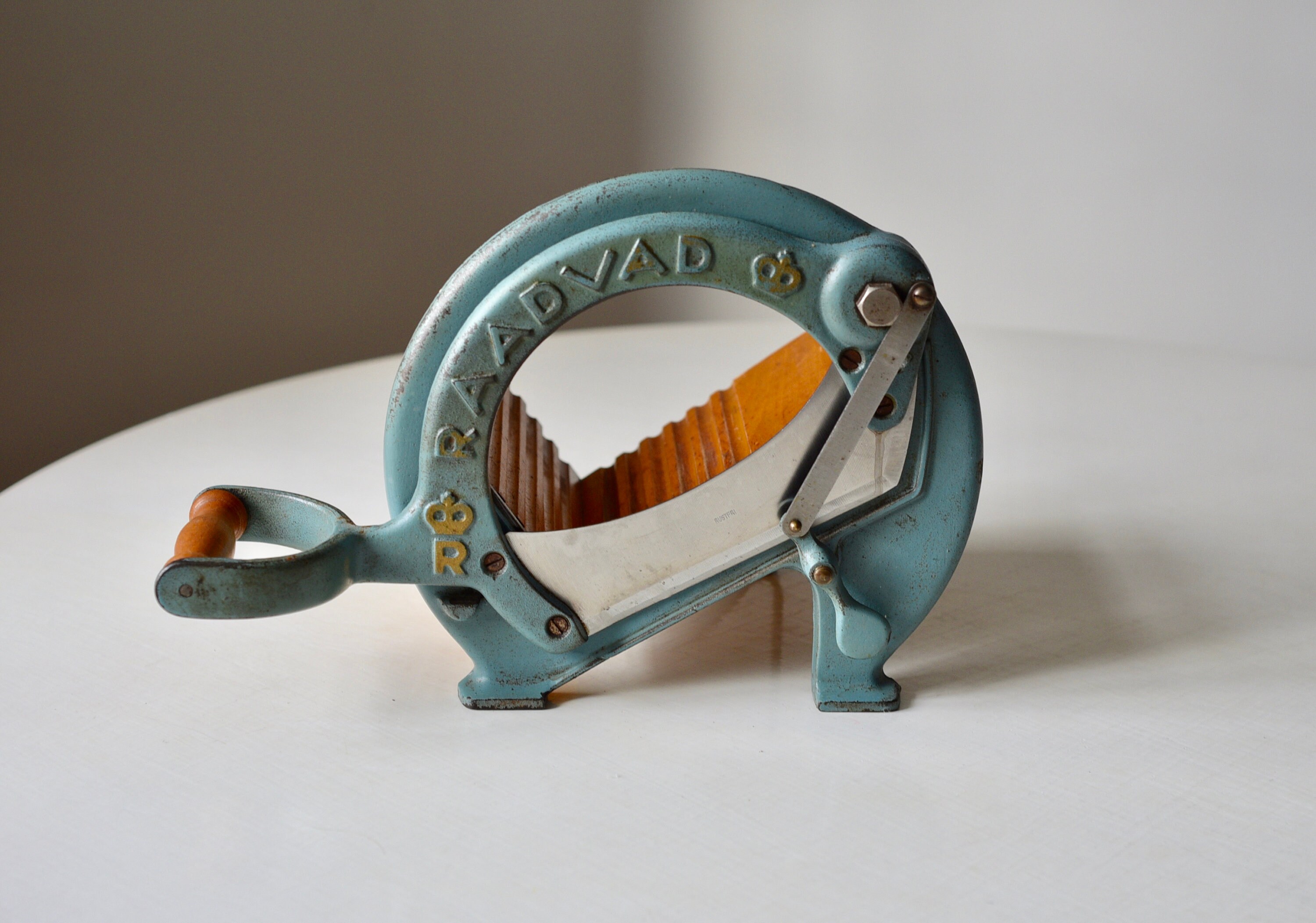 Globe Meat Slicer for sale Only 3 left at 75