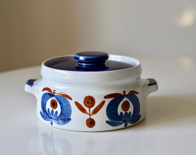 1950s R RSTRAND Sweden Porcelain Casserole Dish From The polka 1950s-r-rstrand-sweden-porcelain-casserole-dish-from-the-polka