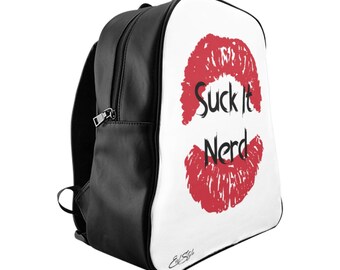 Mochila de cuero blanco y negro - Suck It Nerd