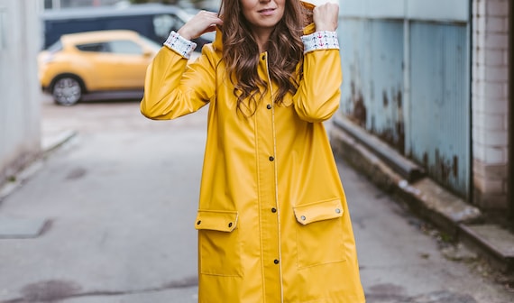 NEW TOP QUALITY PVC BOMBER JACKET STYLE FESTIVAL RAINCOAT CLEAR YELLOW MEDIUM