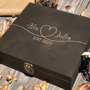 Personalized Box, Couples Gift, Wooden Anniversary Gift, Wooden Box, Gift for Him, Gift for Her, Keepsake Box, Personalized Gift For Couple