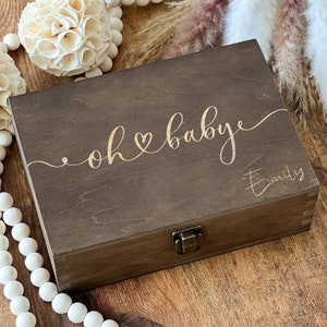 Personalisierte hölzerne Baby Erinnerungsbox, gravierte Erinnerungsbox