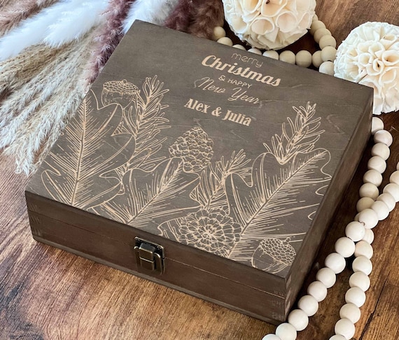 Personalized Winter Botanical Keepsake Box, Engraved Christmas Gift