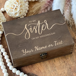 Scatola dei ricordi in legno personalizzata: regalo per la sorella, scatola dei ricordi per la damigella d&#39;onore