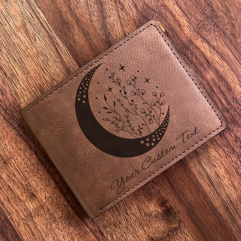 Moon Design kunstleren portemonnee: op maat gegraveerd heksencadeau afbeelding 6