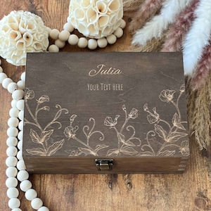 Scatola ricordo in legno personalizzata con fiori di piselli odorosi, scatola commemorativa incisa