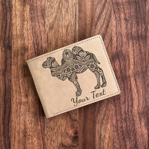 Diseño Mandala Camel en billetera de cuero / Perfecto para viajeros, cumpleaños y amantes de regalos únicos