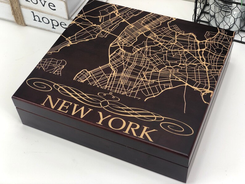 Custom Box Portland Groomsmen Wooden Gift Box Birthday Gift Box Wooden Personalized Box City Map Box Wooden Keepsake Box Cigar Box