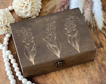 Joyero de madera con cerradura de Lirio de los Valles - Caja de recuerdos personalizada