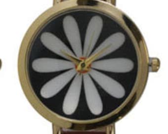NIMI Large Flower Face Skinny Leather Strap Watch