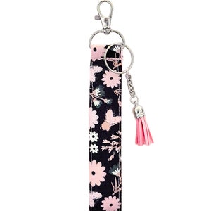 Flower keychain | Floral Keychain Wristlet | Key Fob Wristlet | Rose Gold Floral Keychain