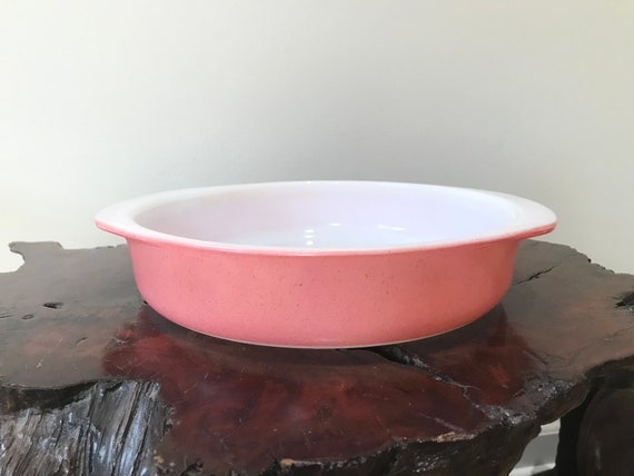 Flamingo Pink Pyrex Baking Dish Cake Pan Casserole 8.75 by Californiadreamin4me Etsy