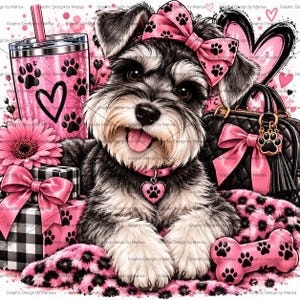 Peut inclure: Un chien Schnauzer noir et blanc avec un nœud rose, un collier rose avec une médaille en forme de cœur, un gobelet rose à motifs de pattes, un sac à main noir matelassé avec un nœud rose, une fleur rose, des cadeaux et un os rose.