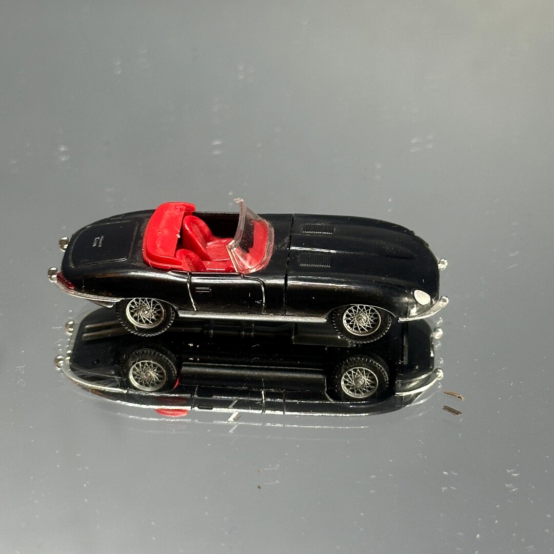 Vintage Corgi Jaguar E-type Convertible, HO Scale Model Car - Etsy