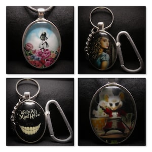 Alice in Wonderland pendant/keychain