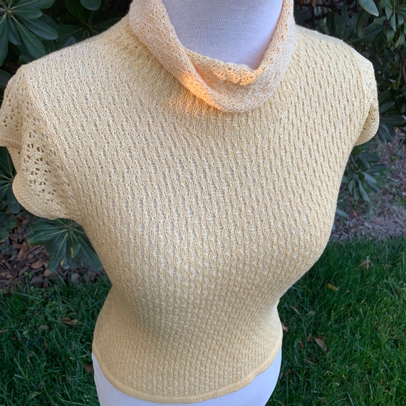 Vintage Yellow Open Knit Top - image 3