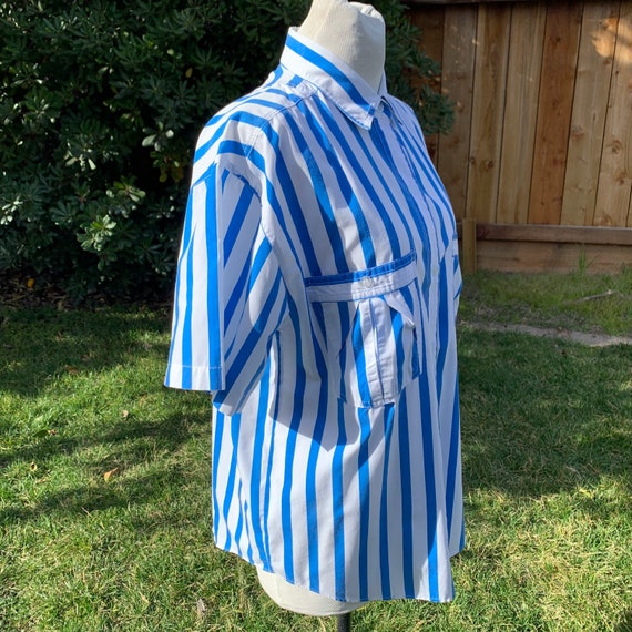 Vintage Striped Blue White Short Sleeve Button Sh… - image 4