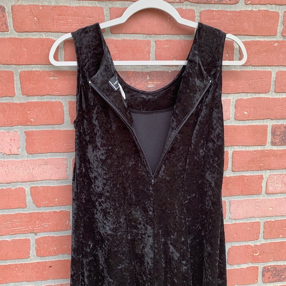 Vintage Black Velvet Dress Pearl Neck Detail Maxi… - image 10