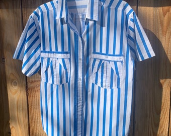 Vintage Striped Blue White Short Sleeve Button Shirt