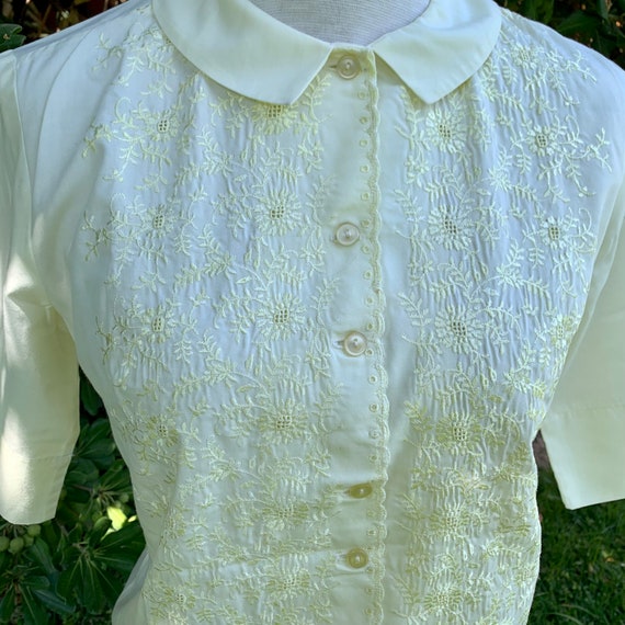 Vintage Embroidered Blouse Pale Yellow - image 2