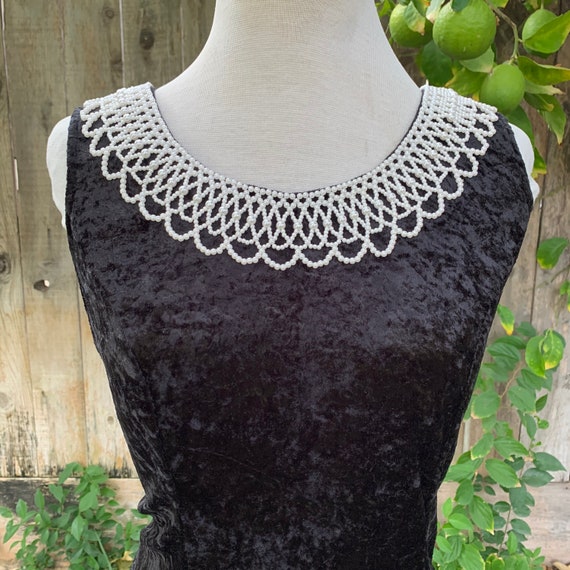 Vintage Black Velvet Dress Pearl Neck Detail Maxi… - image 4