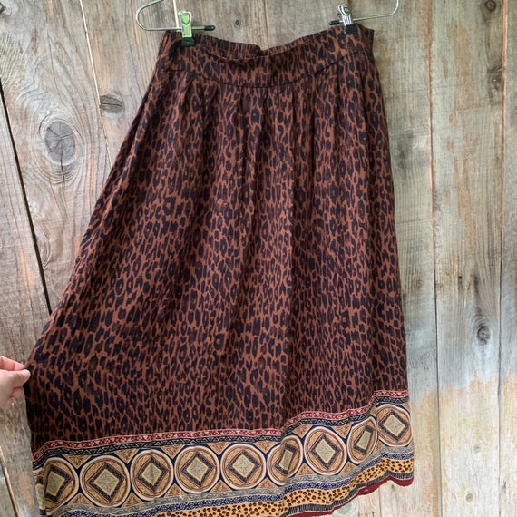 Vintage Sag Harbor 90s Maxi Skirt with Cheetah/Le… - image 6