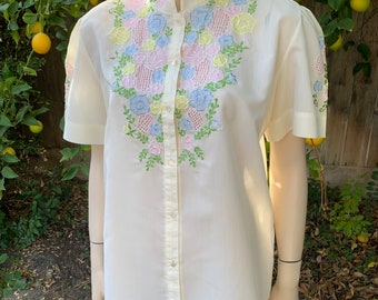 Vintage 60s Embroidered Blouse