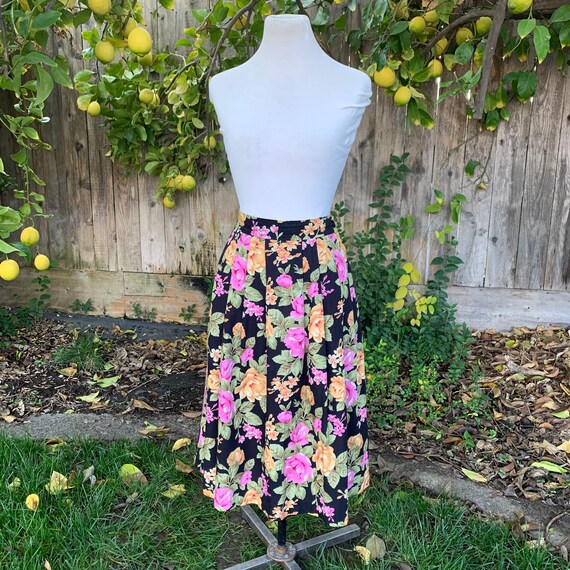 Vintage Worthington Black Floral 90s Skirt - image 1