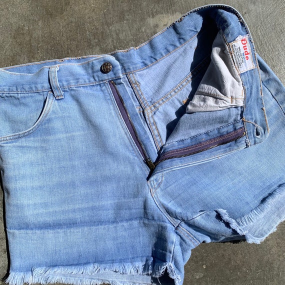 Vintage 70s Light Wash Denim Cutoff Shorts, Weste… - image 3