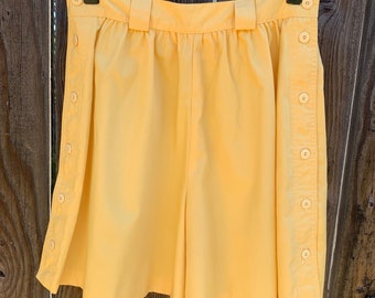 Vintage High Waisted Pleated Yellow Shorts