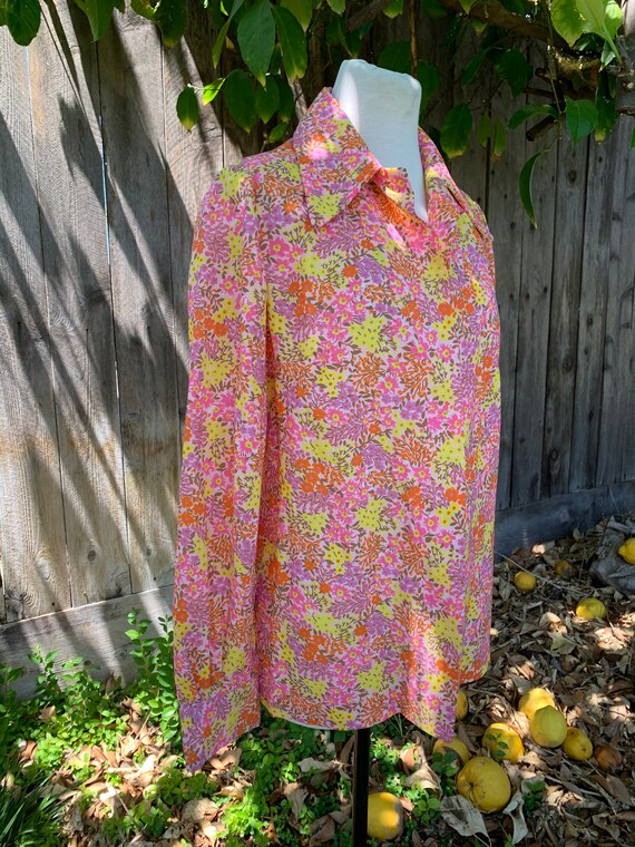 Vintage Pink Floral Top, Handmade 1960s-1970s - image 5