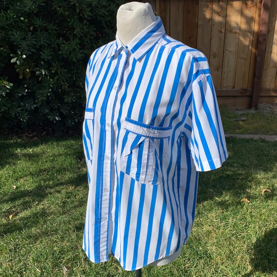 Vintage Striped Blue White Short Sleeve Button Sh… - image 5