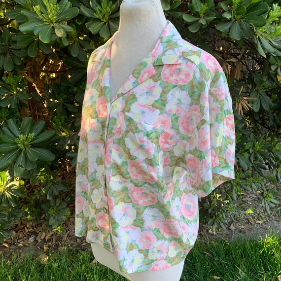 Vintage Womens Pink Floral Blouse - image 2