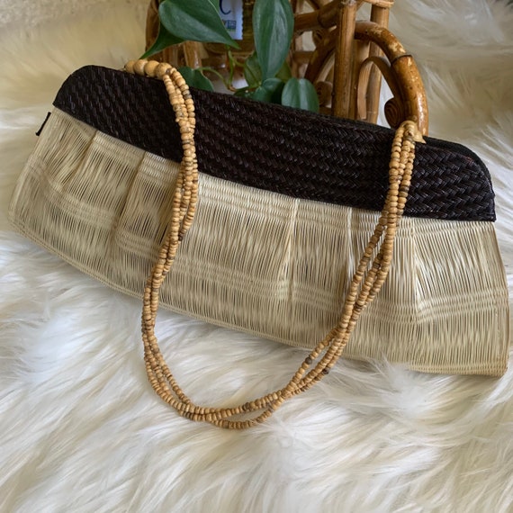 Vintage Straw Shell Clutch - image 7