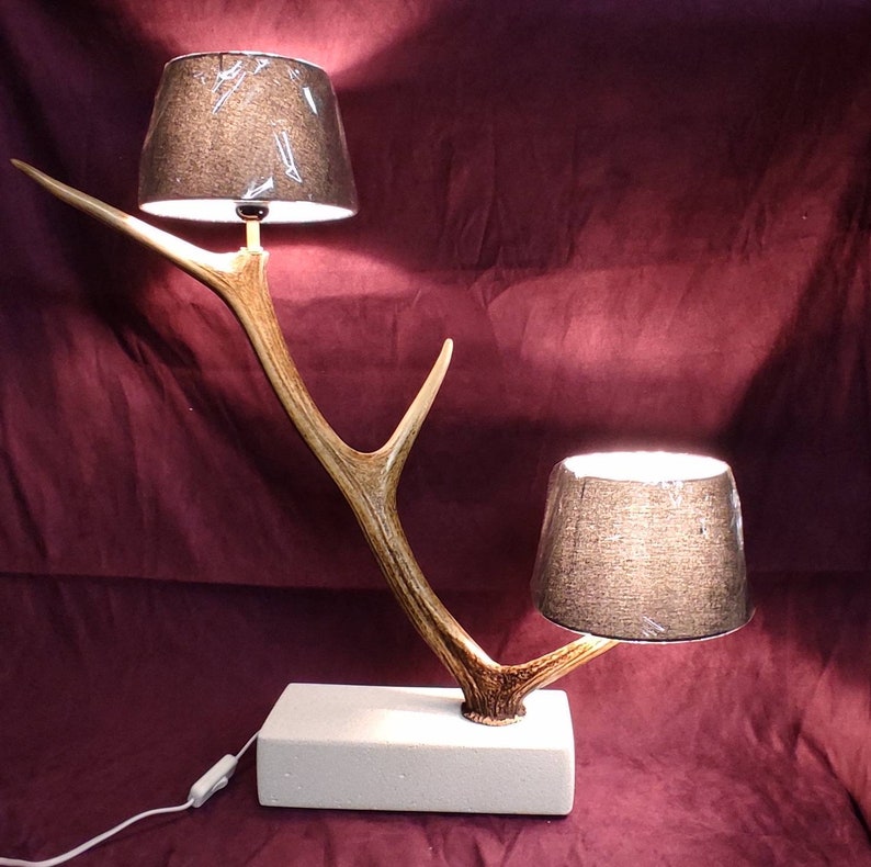 cell concrete base Lamp to lay in real deer antlers decors rustic country countryside cottage Great model