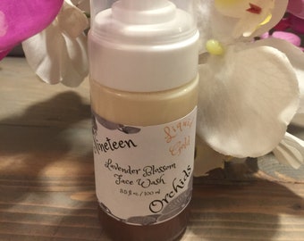 Fleur de Lavande– Nettoyant Visage Éclat | Lavender Blossom – Radiance Facial Cleanser