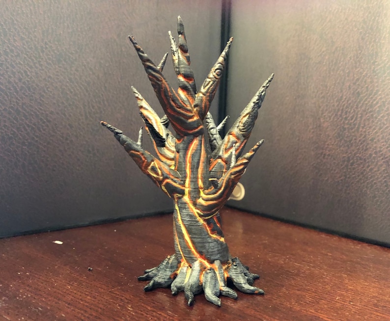 Gaming Terrain Dungeon Terrain Tabletop Gaming 28mm Dagger Tree Terrain Miniatures for your D/&D gaming needs Unpainted Terrain