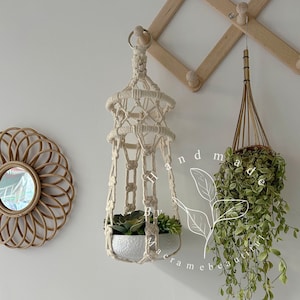 Macrame plant hanger no tassel Hanging planter no tail Small indoor planter Short wall planter Boho home Indoor garden decor Gifts for her