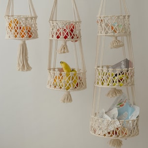 Hanging fruit basket Fruit hammock Macrame hanging basket Produce storage Rope plant hanger Toy storage, obstkorb hängend, Boho kitchen image 3