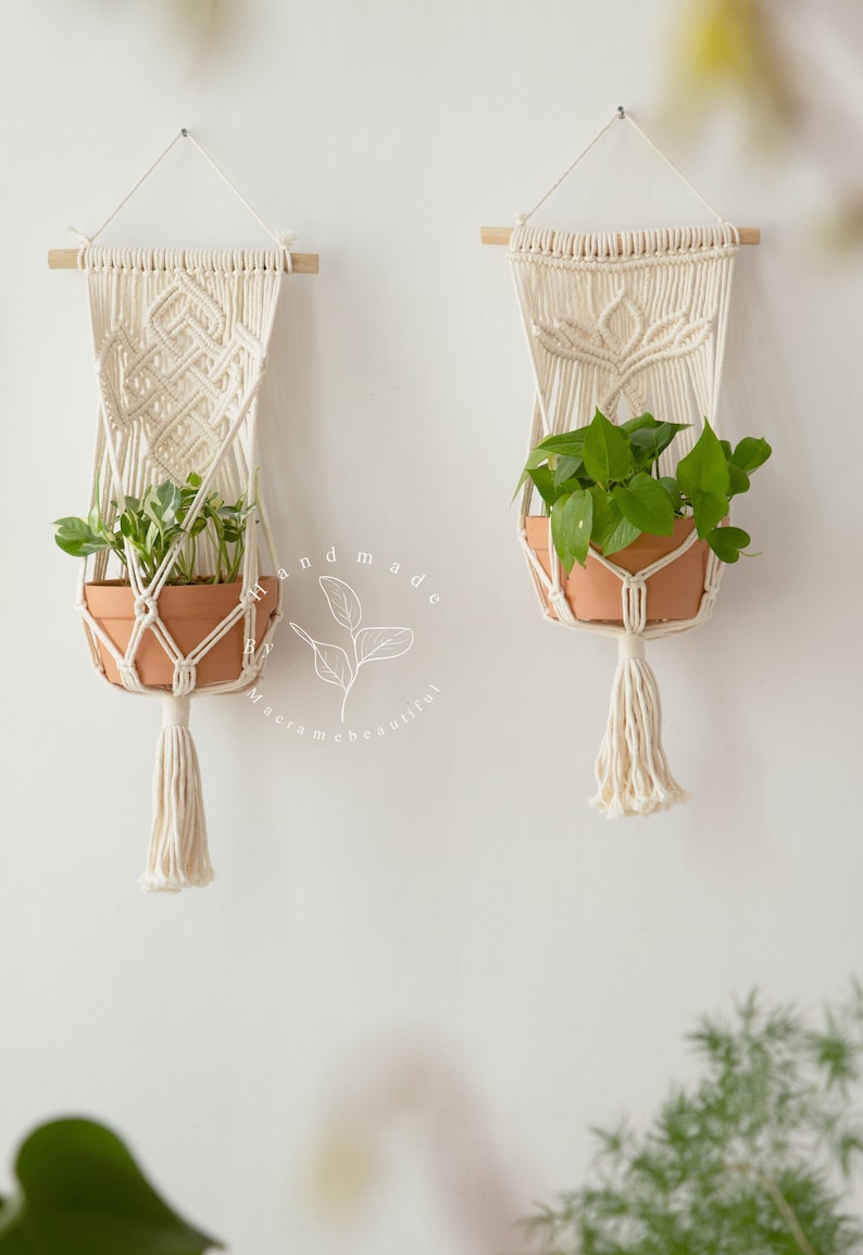 Large macrame plant hanger Hanging planter Boho wall decor Wall planter Hanging plant decor Plant holder indoor, Plant lover gifts image 2